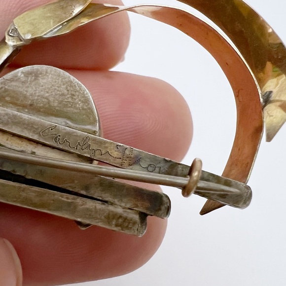 Vintage Carolyn Thomas 14K Gold Sterling Brass Mabe Pearl Emerald Brooch Pin - Picture 14 of 15